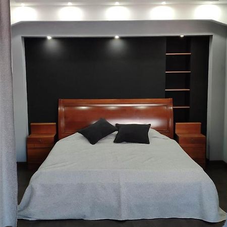 Apartment on Nazarbayeva 77 Almatı Dış mekan fotoğraf