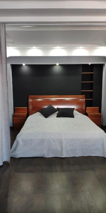 Apartment on Nazarbayeva 77 Almatı Dış mekan fotoğraf