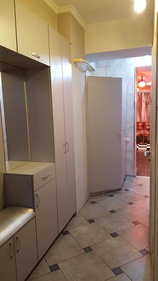 Apartment on Nazarbayeva 77 Almatı Dış mekan fotoğraf
